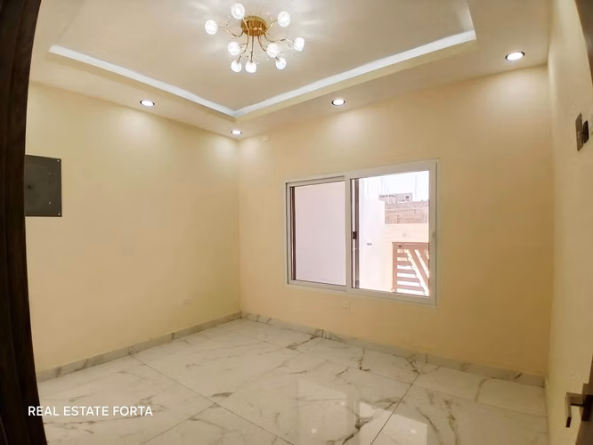 Venta de Casa Nueva, ubicada en la Residencial El Sauce, Villa Los Napoleones, en Tegucigalpa.