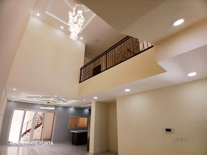 Venta de Casa Nueva, ubicada en la Residencial El Sauce, Villa Los Napoleones, en Tegucigalpa.