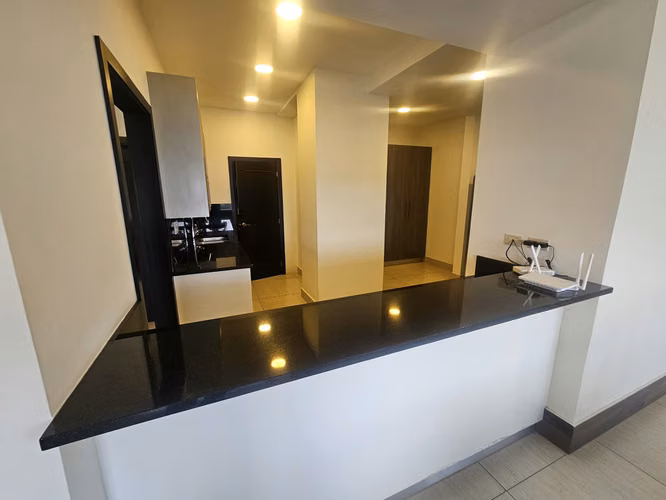 Alquiler de Apartamento Interplaza - Imagen 3