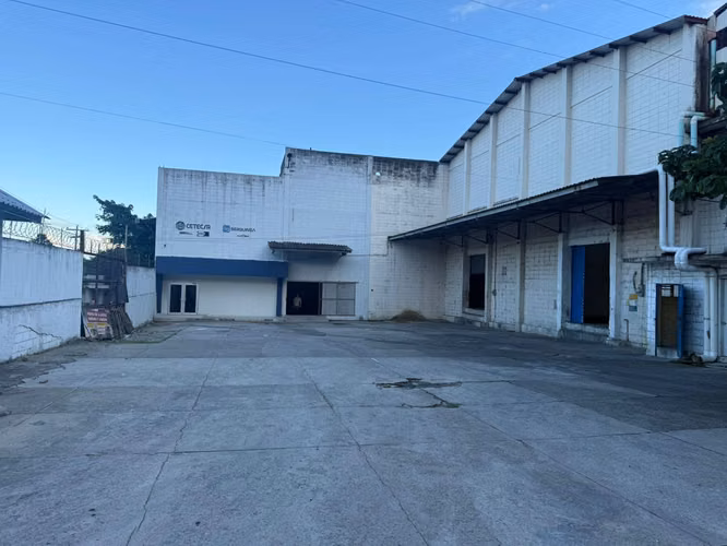 Se Renta Bodega Bo. La Guardia