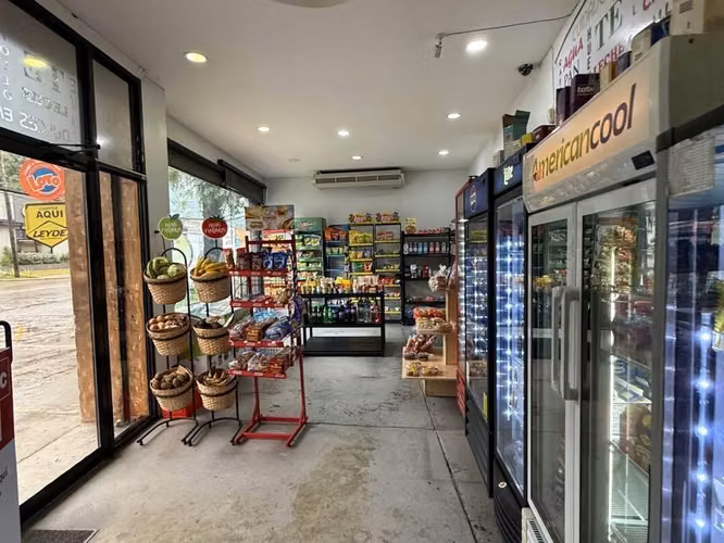 SE ALQUILA BODEGA EN COLONIA ZERON San pedro sula - Imagen 2