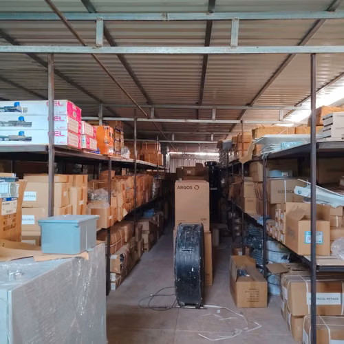 Se Vende Local Comercial Col. Miramontes - Imagen 7