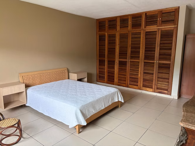  APARTAMENTO EJECUTIVO FULL AMUEBLADO EN COLONIA LARA | US$1,400/MES