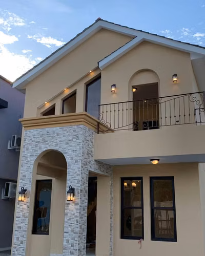 SE VENDE CASA EN RESIDENCIAL RANCHO TARA-SAN PEDRO SULA