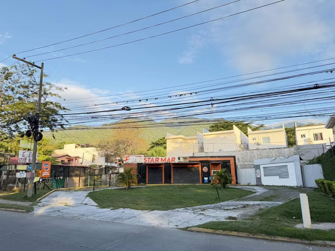 SE ALQUILA TERRENO BALDÍO COMERCIAL EN RESIDENCIAL EL POTOSÍ SAN PEDRO SULA - Imagen 3