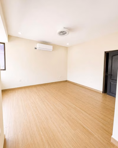 SE VENDE CASA SECTOR MACKAY-SAN PEDRO SULA - Imagen 8