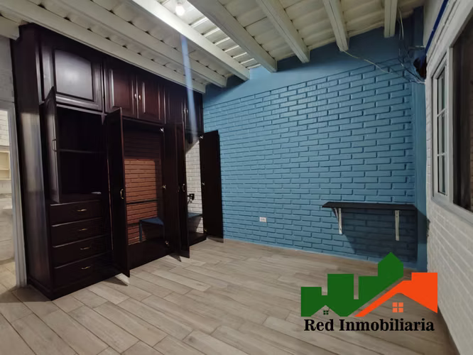 CASA EN RENTA DE 2 DORMITORIOS EN SAN JUAN - Imagen 2