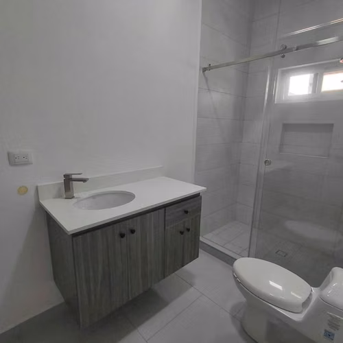 Se renta casa en Res. Rancho Tara, San Pedro Sula - Imagen 4