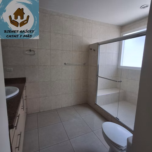 ALQUILAMOS AMPLIO APARTAMENTO DE 2 HABITACIONES A POCOS METROS DEL BLVD LOS PRÓCERES - Imagen 7
