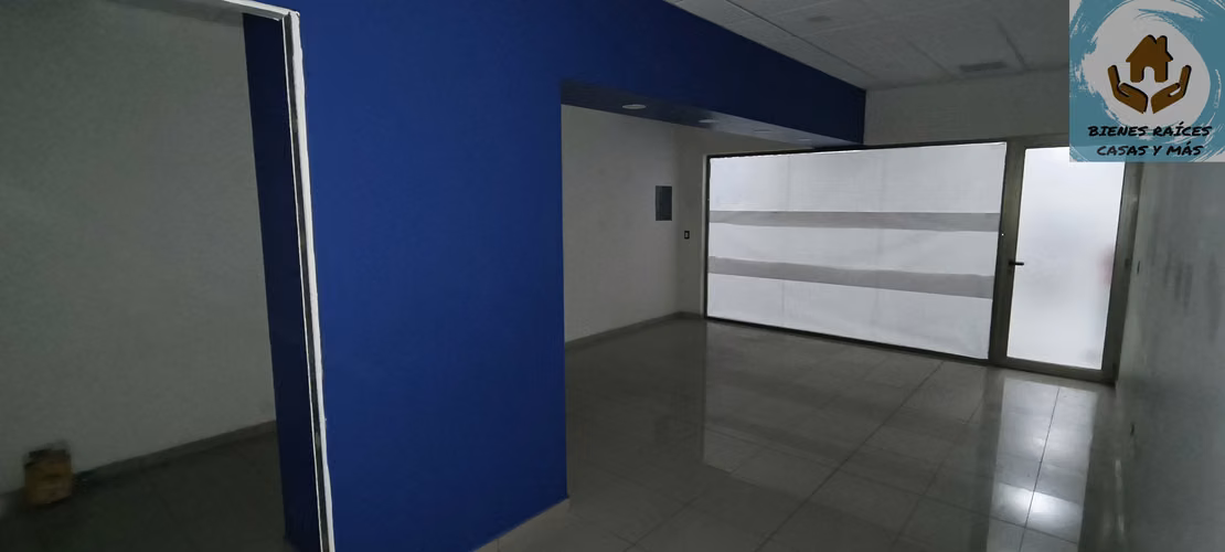LOCAL COMMERCIAL SALE IN SHOPPING CENTER WITH APARTMENTS IN THE BLVD MORAZÁN