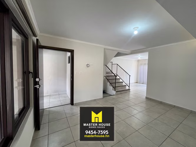 ALQUILER DE CASA EN RESIDENCIAL EL SAUCE (LOS NOPALES) US$ 1,200 - Imagen 2