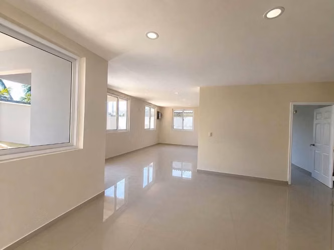 SE RENTA | Casa Totalmente Remodelada, Barrio El Benque, cerca de Miguel Paz Barahona. - Imagen 3