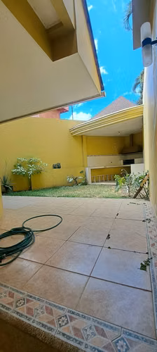 Se Vende Amplia Casa Col. Lomas Mayab - Imagen 5