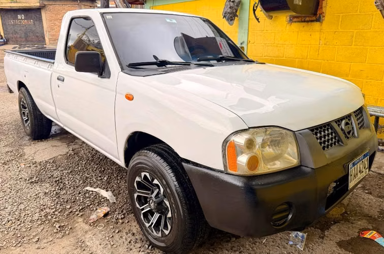 Carro para trabajo motor diésel TD27 caja manual