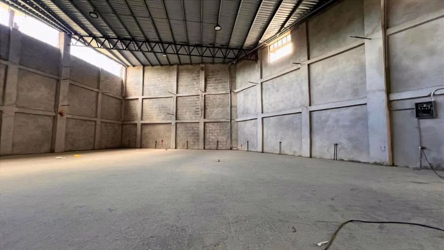 Alquiler de Bodega Nueva de 1000 m2 en Anillo Periférico - Los Laureles c.c. - Imagen 2
