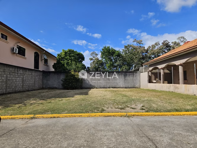 Se Vende Terreno En Residencial, Progreso