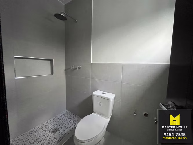VENTA DE CASA EN RESIDENCIAL ALTOS DEL CIMARRÓN L.5,500,000 - Imagen 8