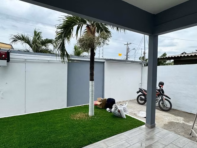 SE RENTA CASA PARA OFICINA O VIVIENDA EN BARRIO EL BENQUE - Imagen 6