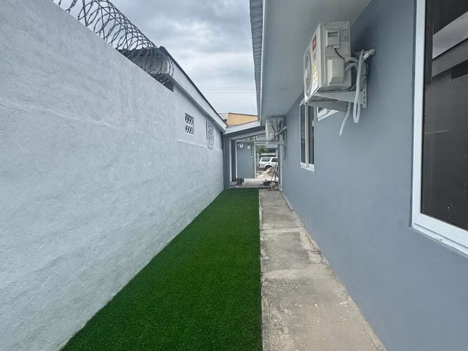 SE RENTA CASA PARA OFICINA O VIVIENDA EN BARRIO EL BENQUE - Imagen 5