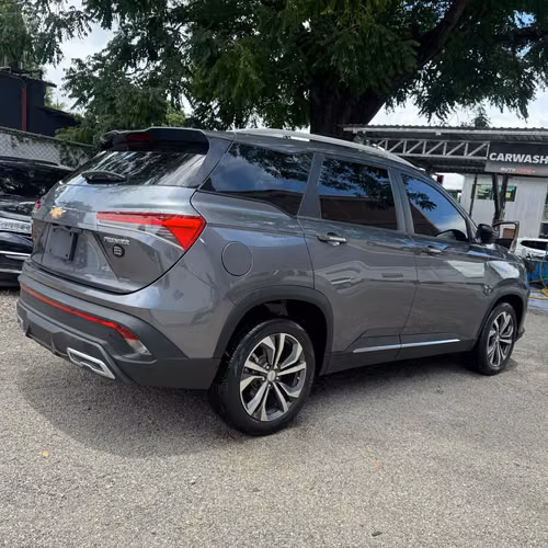 CHEVROLET CAPTIVA PREMIER 2024 - Imagen 5