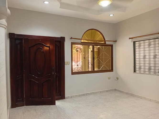 Hermosa casa de un nivel en venta - Imagen 2
