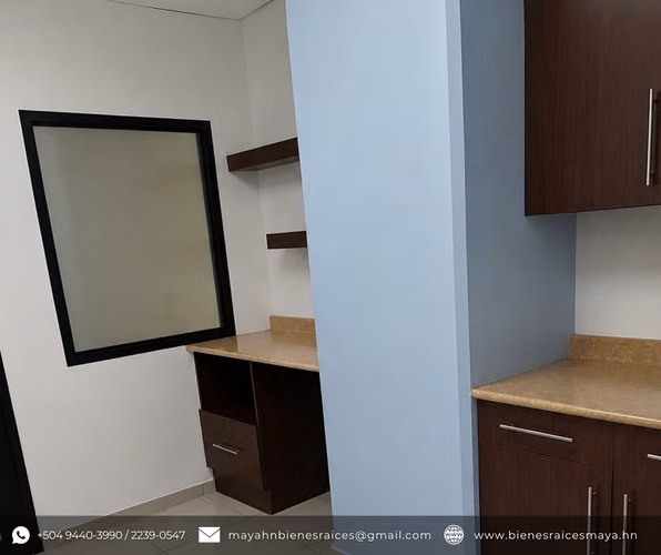 ¡Se alquila local en Torre Metrópolis! Bulevar Suyapa, Tegucigalpa - Imagen 3
