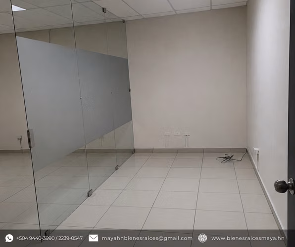 ¡Se alquila local en Torre Metrópolis! Bulevar Suyapa, Tegucigalpa - Imagen 6