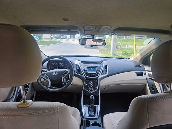 HYUNDAI ELANTRA 2014 SE