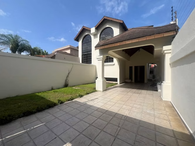GANGA - Gran oportunidad - Casa en Venta en Residencial Valle Azul