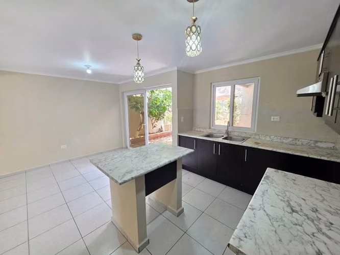 Alquiler de casa en Residencial El Sauce - Imagen 2