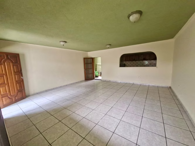  Casa de 2 Niveles | 5 Habitaciones | Col. El Pedregal | L. 1.6M - Imagen 6