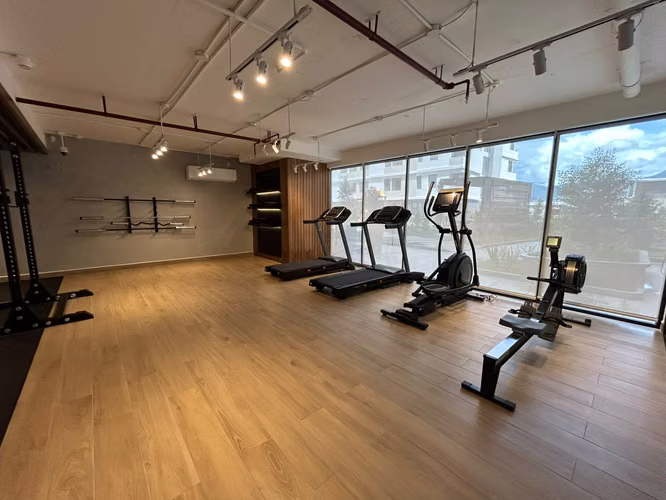 Se Vende Apto. Torre Lirios Miraflores