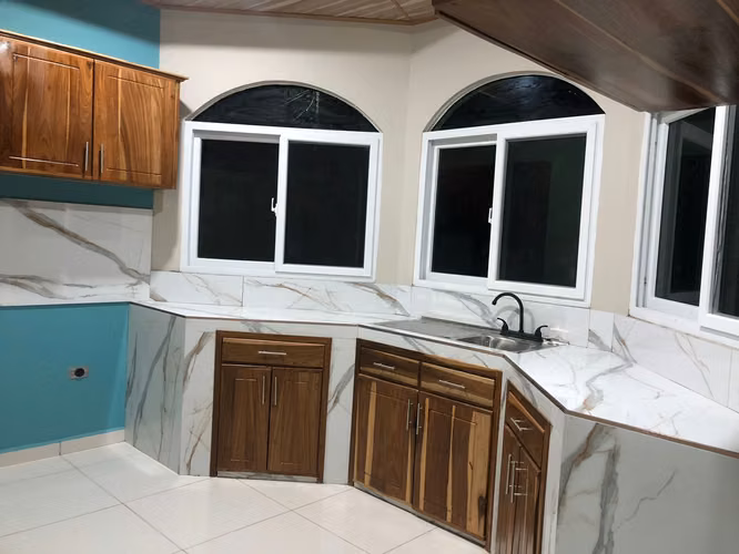  ¡HERMOSA CASA EN VENTA – MIGUEL CALVO 3.ª ETAPA, VILLANUEVA! - Imagen 7
