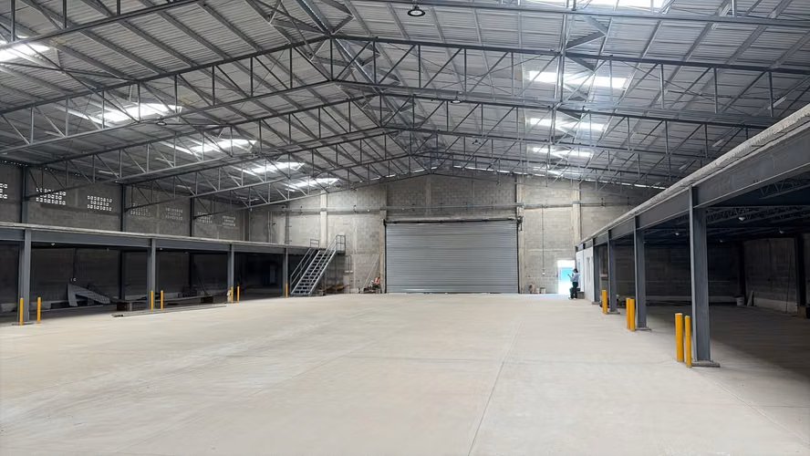 Nueva y amplia bodega en renta - Choloma, Cortes - Imagen 6