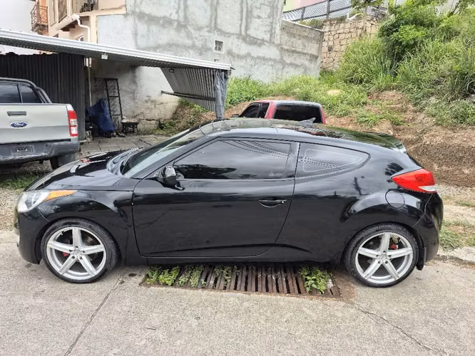 Venta Hyundai Veloster 2013