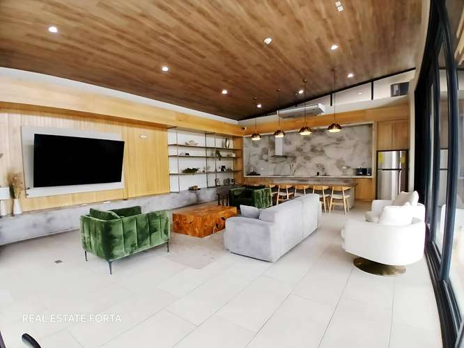 Venta de Hermoso Apartamento Sin Amueblar, en la Torre Cipreses de San Ignacio, en Tegucigalpa.