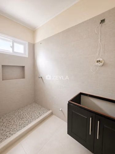 Preventa Casa de Dos Niveles En Residencial Marsella, SPS - Imagen 4
