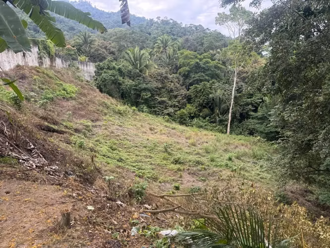 Terreno 3,200 varas Bosques del Meren - Imagen 2