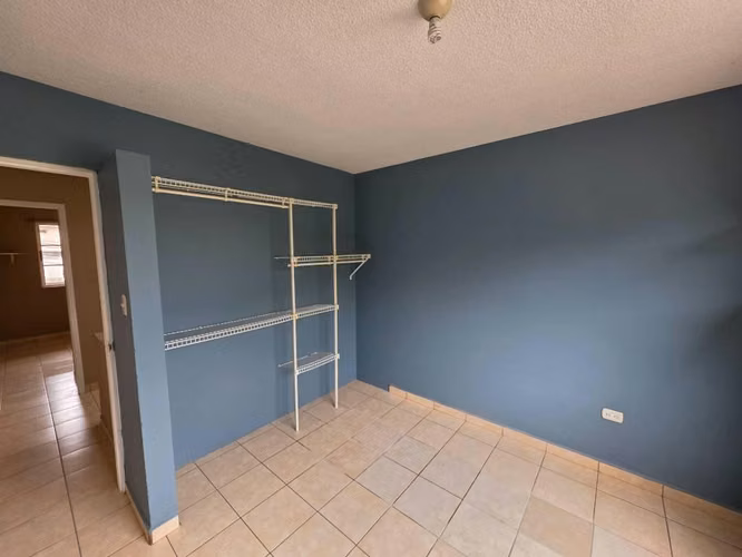 Venta de casa en Residencial Santa Cruz - Imagen 3