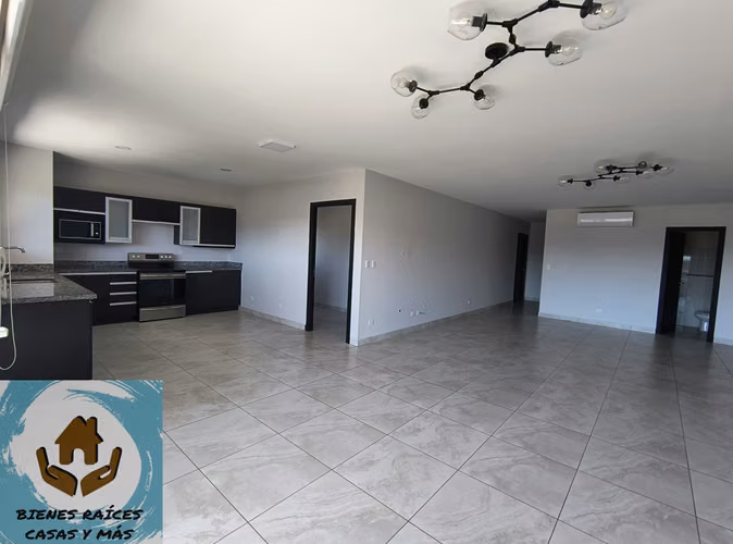 PENTHOUSE EN VENTA EN TORRE MODERNA CON TODAS SU AMENIDADES EN COLONIA LARA