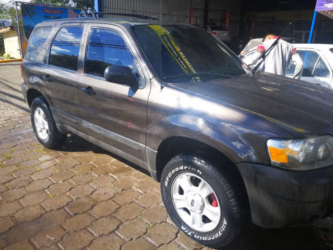 Ford Escape 2006