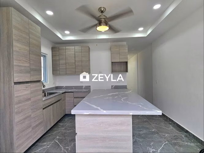 Se Alquila Townhouse Duplex En Residencial Casa Maya, SPS - Imagen 2