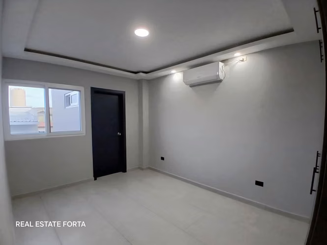 Venta de Hermosa Casa Totalmente Nueva, ubicada en la Residencial Santa Cruz, en Tegucigalpa. - Imagen 16