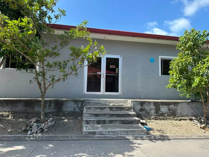  ¡CASA DE ESQUINA EN VENTA EN BOSQUES DE JUCUTUMA III – SAN PEDRO SULA! - Imagen 2