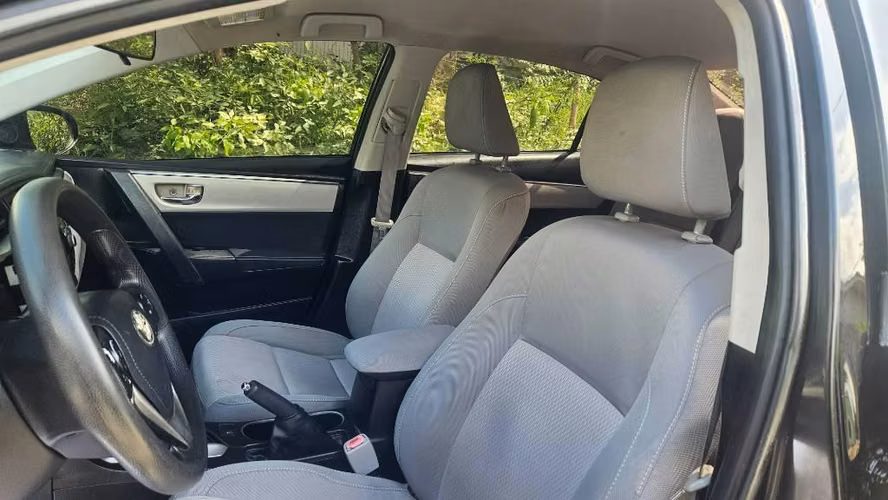 Toyota corolla 2015 le
