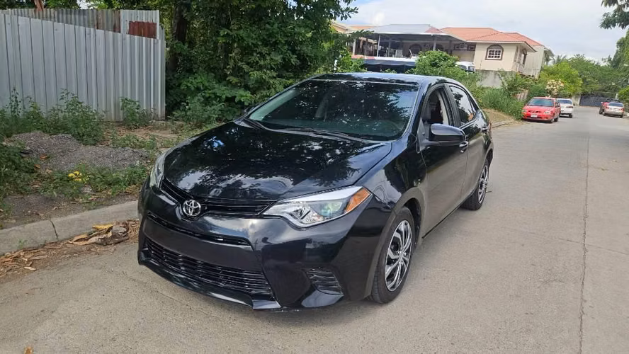 Toyota corolla 2015 le