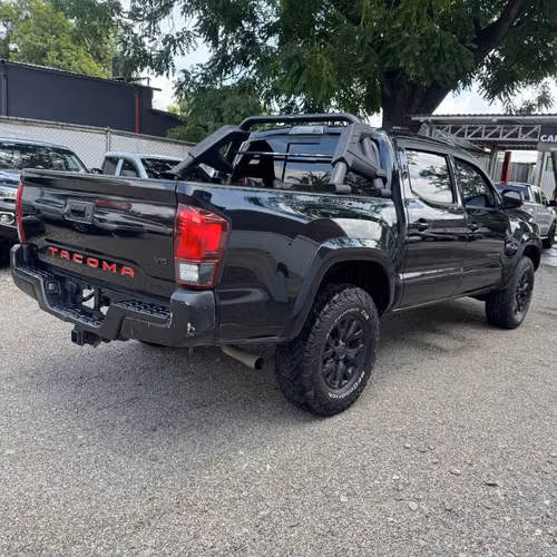 TOYOTA TACOMA 2019 - Imagen 3
