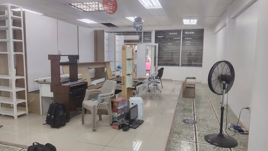 Se Renta Local Comercial Paseo Liquidambar - Imagen 2