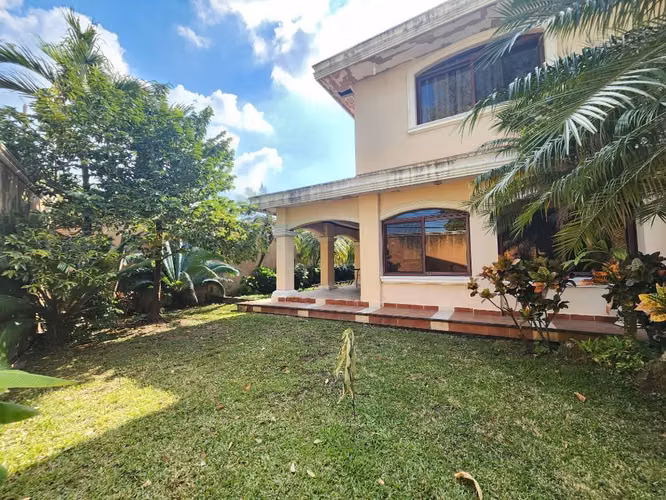 Venta de casa en Colonia Trejo, San Pedro Sula, Honduras
