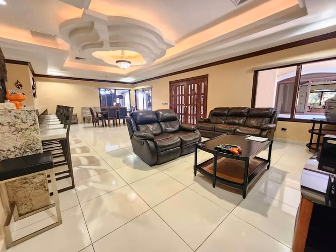 Venta de casa en Colonia Trejo, San Pedro Sula, Honduras